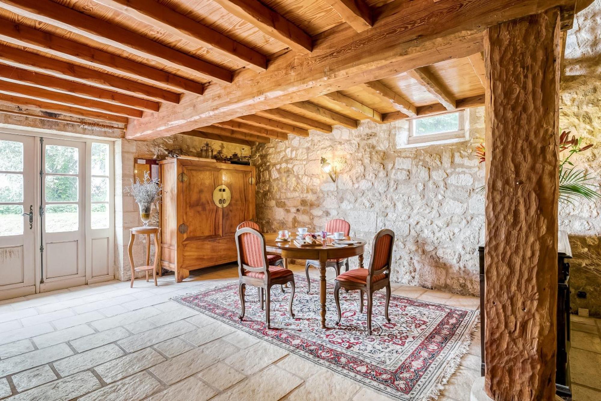 Chateau De La Vieille Chapelle Lugon et l’Ile du Carney Dış mekan fotoğraf