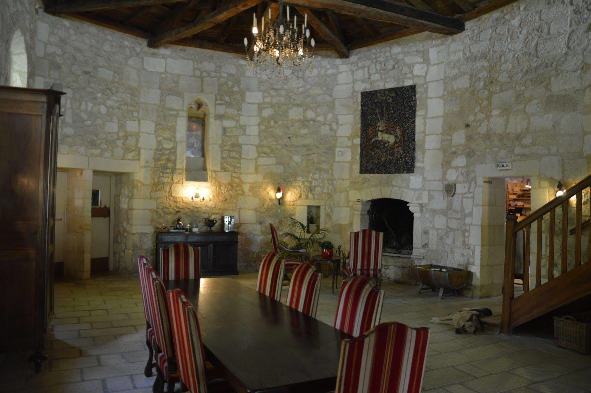 Chateau De La Vieille Chapelle Lugon et l’Ile du Carney Dış mekan fotoğraf