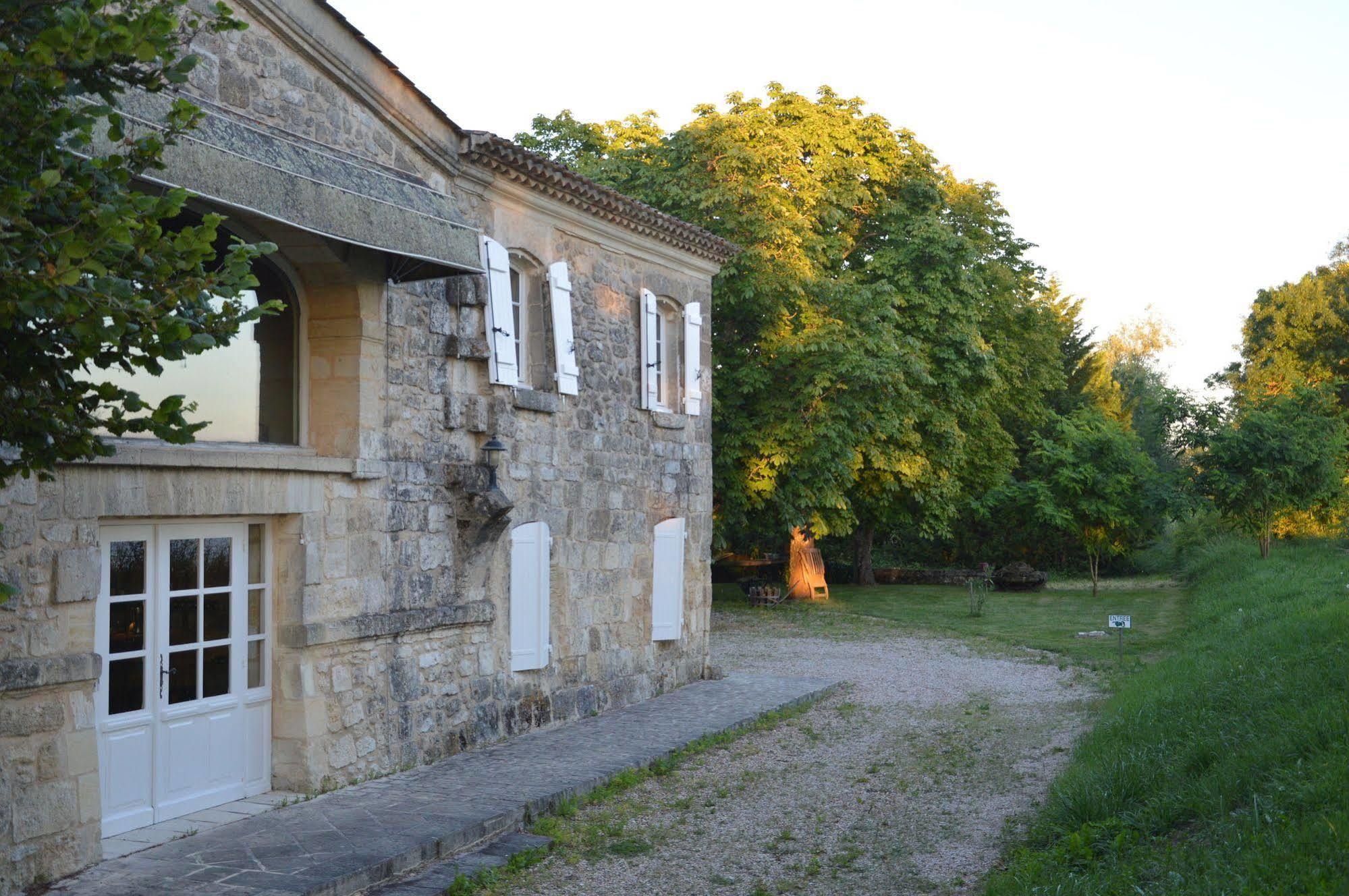 Chateau De La Vieille Chapelle Lugon et l’Ile du Carney Dış mekan fotoğraf